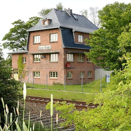 Apartament Bahnhof Hohen Mistorf Zewnętrze zdjęcie