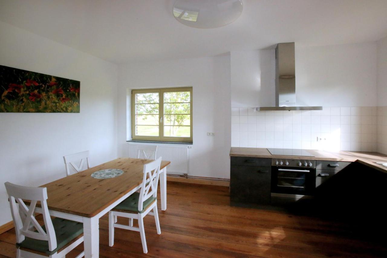 Apartament Bahnhof Hohen Mistorf Zewnętrze zdjęcie