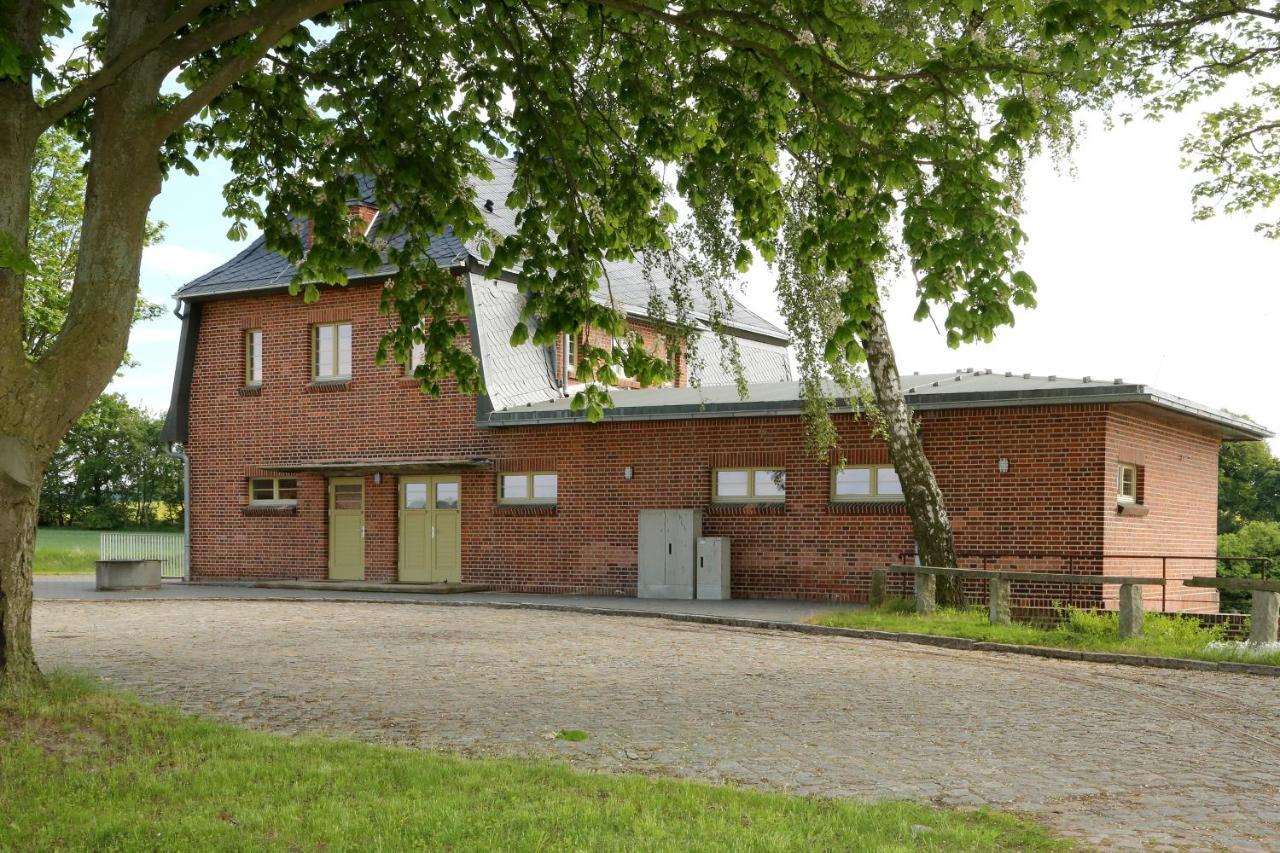 Apartament Bahnhof Hohen Mistorf Zewnętrze zdjęcie